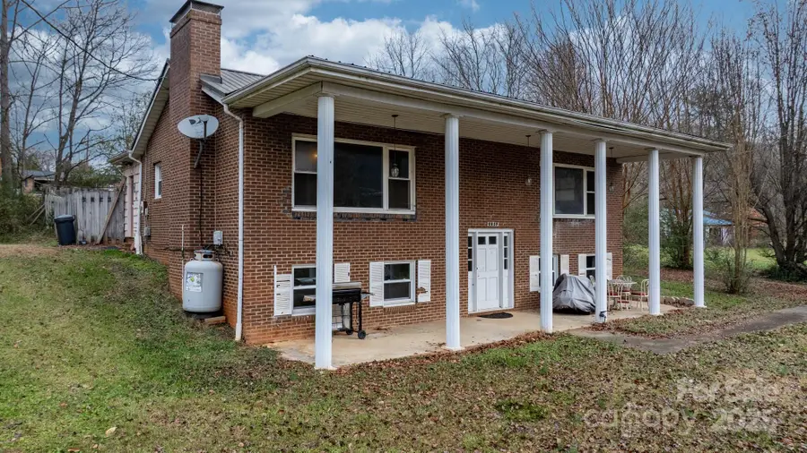 3859 Metcalf Drive, Morganton, NC 28655 - Image #2
