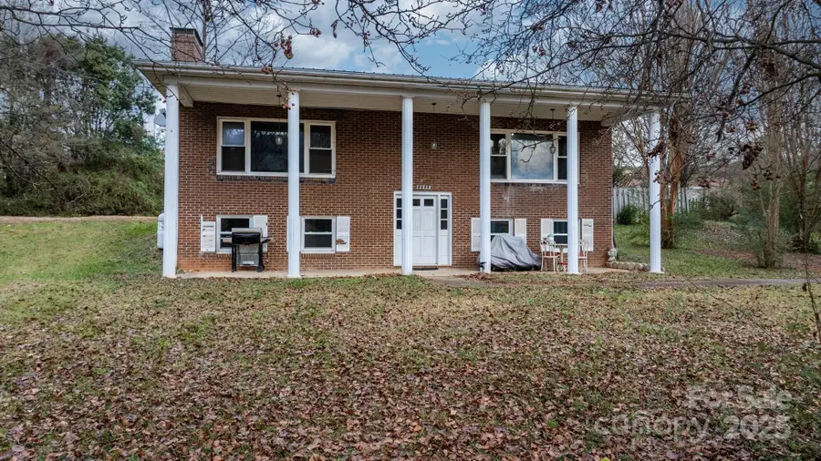 3859 Metcalf Drive, Morganton, NC 28655 - Image #3