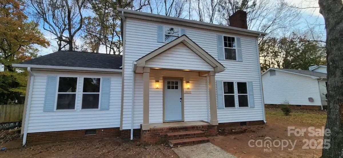 6920 Norchester Court, Charlotte, NC 28227 - #1