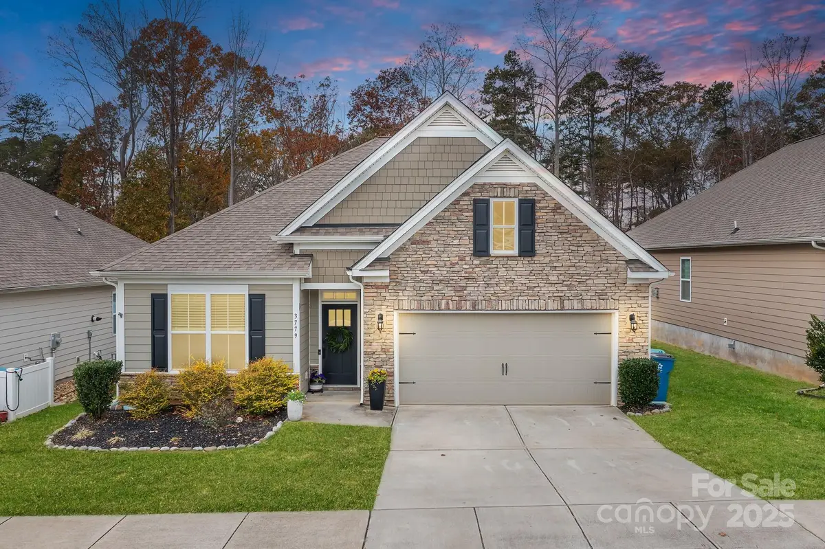 3779 Summer Haven Drive, Sherrills Ford, NC 28673 - Image #1