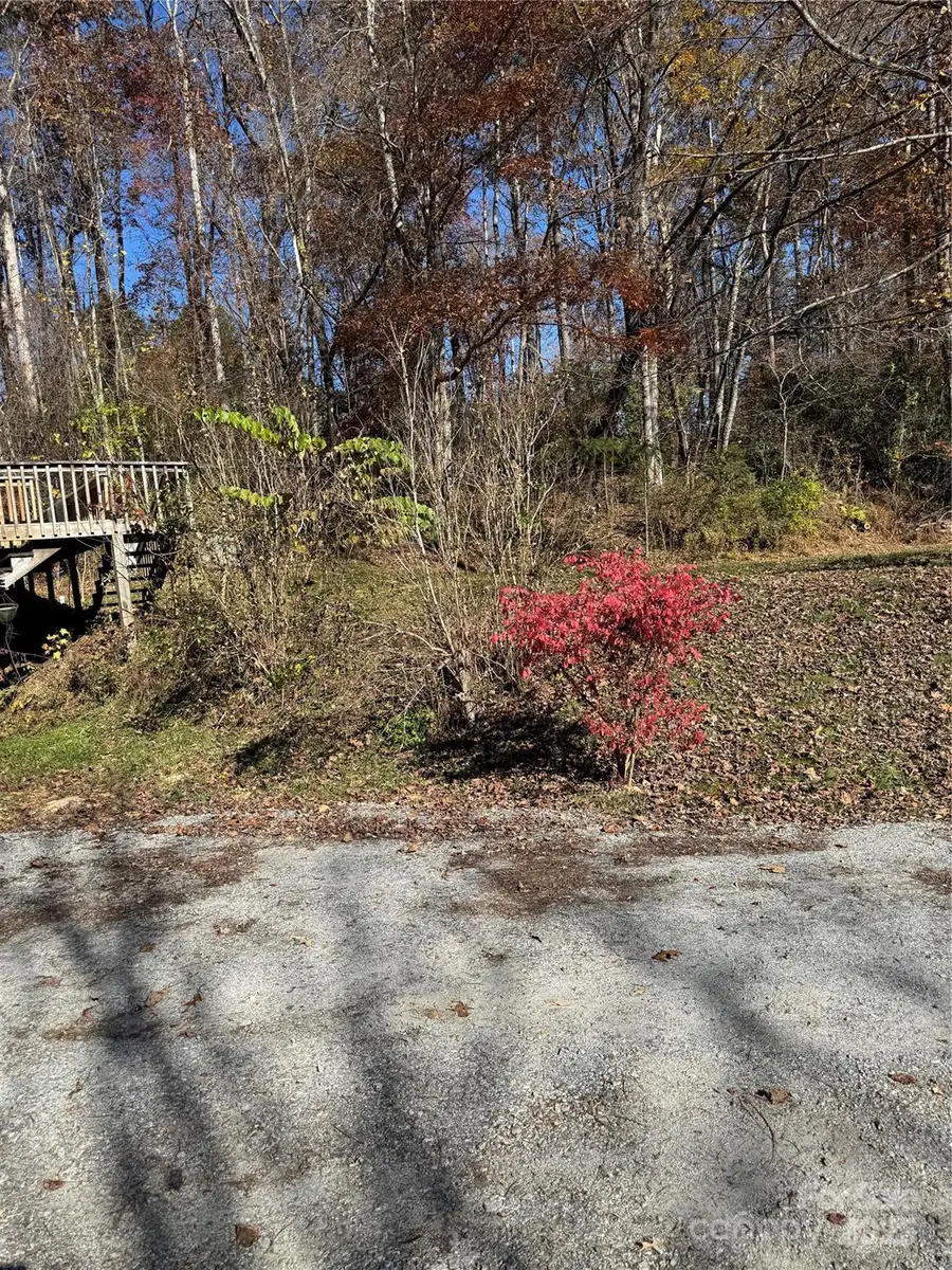 90 Buchanan Drive, Fletcher, NC 28732 - Image #2