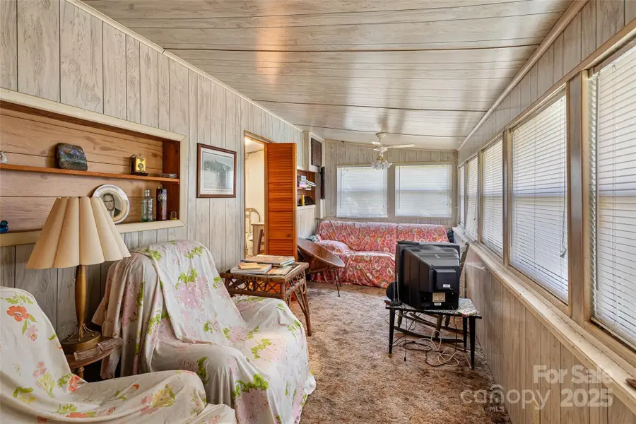 21 Maggie Okelly Road, Candler, NC 28715 - Image #2