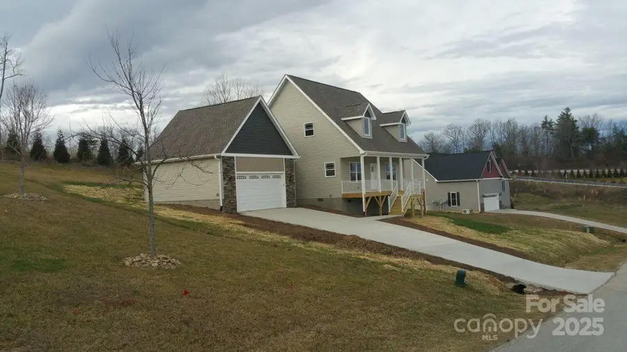 119 Tryon View Drive, Flat Rock, NC 28731 - Image #3