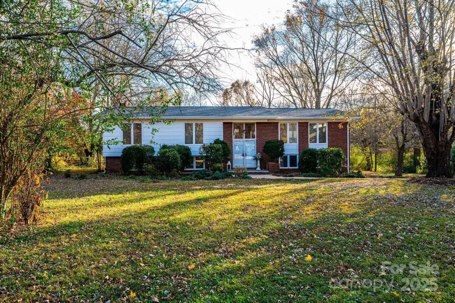 357 Birch Circle Drive, Hudson, NC 28638 - Image #3
