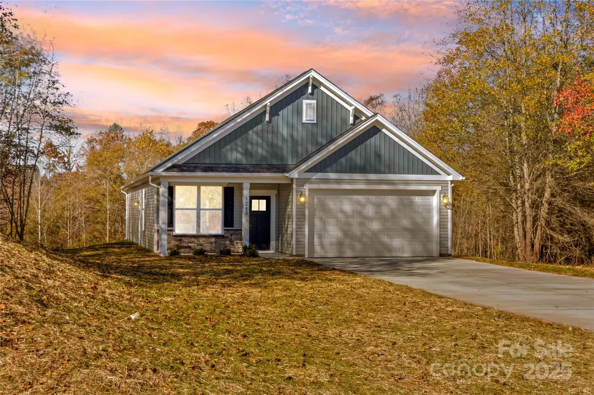 128 Slate Drive, Statesville, NC 28625 - Image #1
