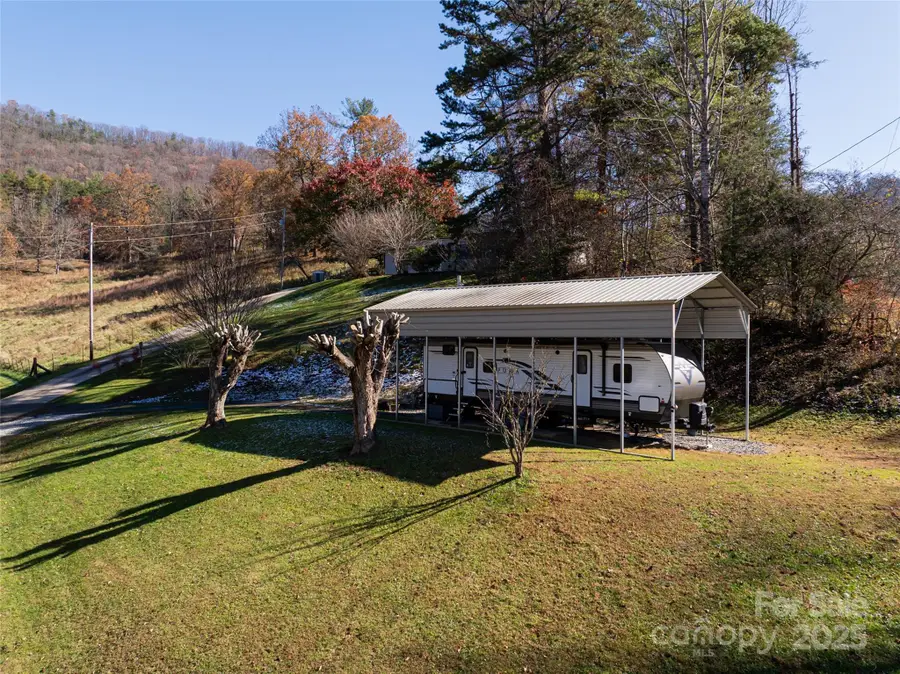 55 Morgan Road, Weaverville, NC 28787 - Image #2