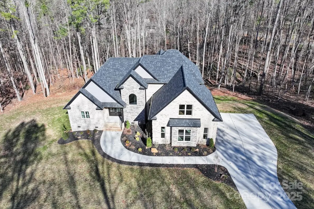 4161 Mineral Lane, Lincolnton, NC 28092 - Image #1