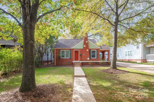 2434 Shenandoah Avenue, Charlotte, NC 28205