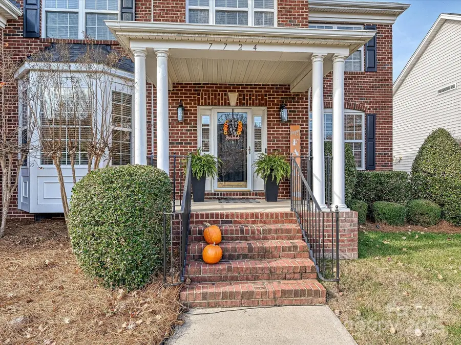 7724 Woodmere Drive, Harrisburg, NC 28075 - Image #2