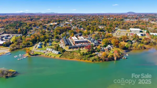 236 Linestowe Drive, Belmont, NC 28012