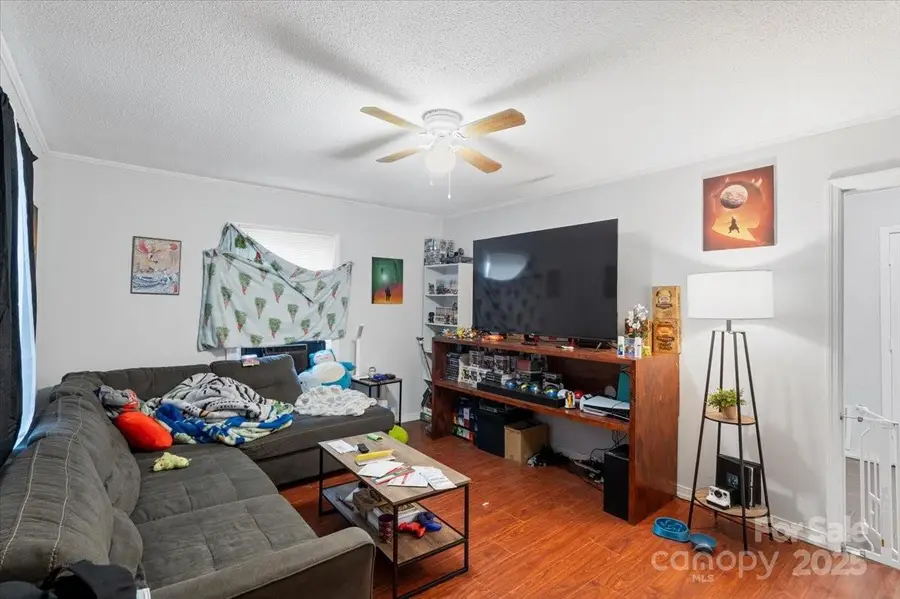 401 N Myrtle Street, Gastonia, NC 28052 - Image #3