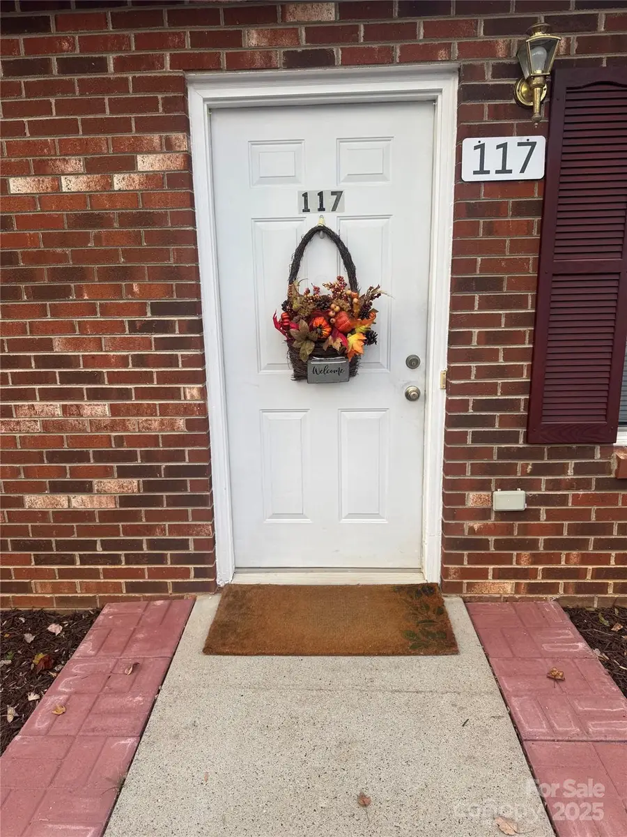 117 24th Street Nw, Hickory, NC 28601 - Image #2