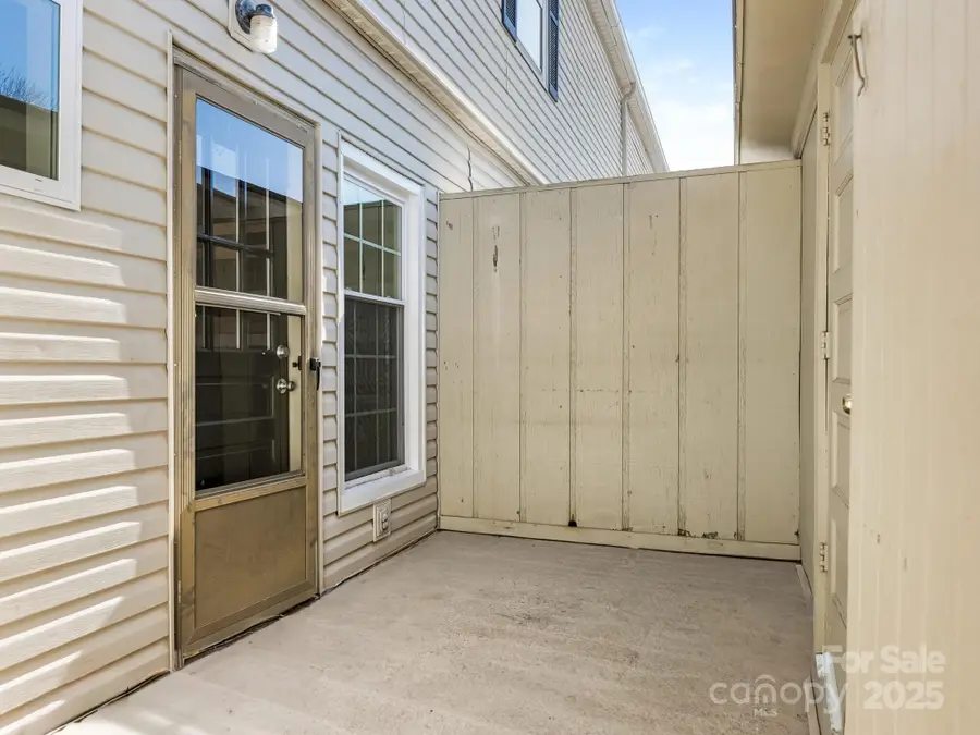 5917 Quail Hollow Road #A, Charlotte, NC 28210 - Image #3