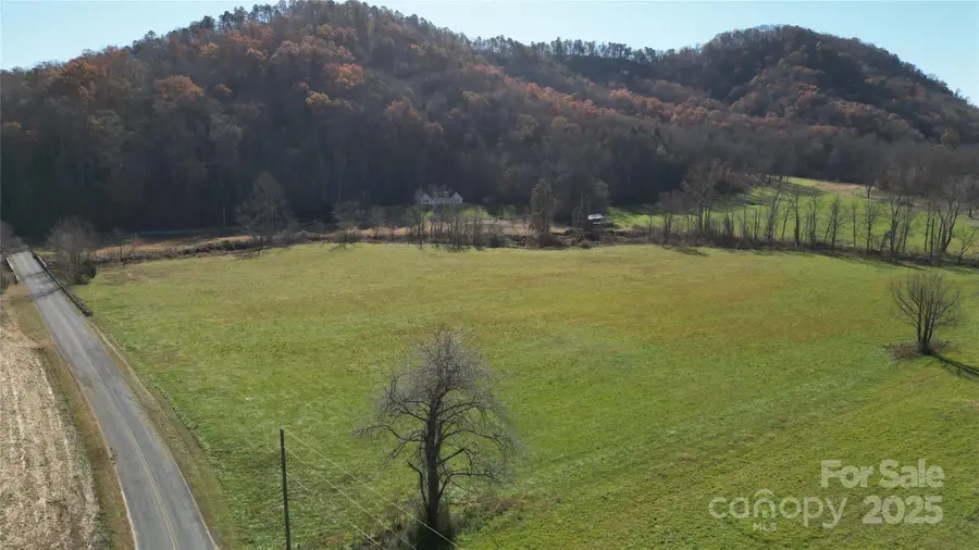 234 Hensley Road, Marion, NC 28752 - Image #2