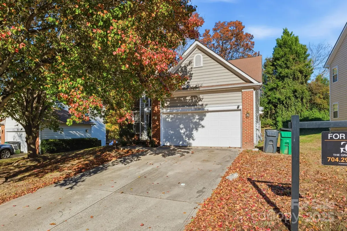 3820 Sipes Lane, Charlotte, NC 28269 - Image #1