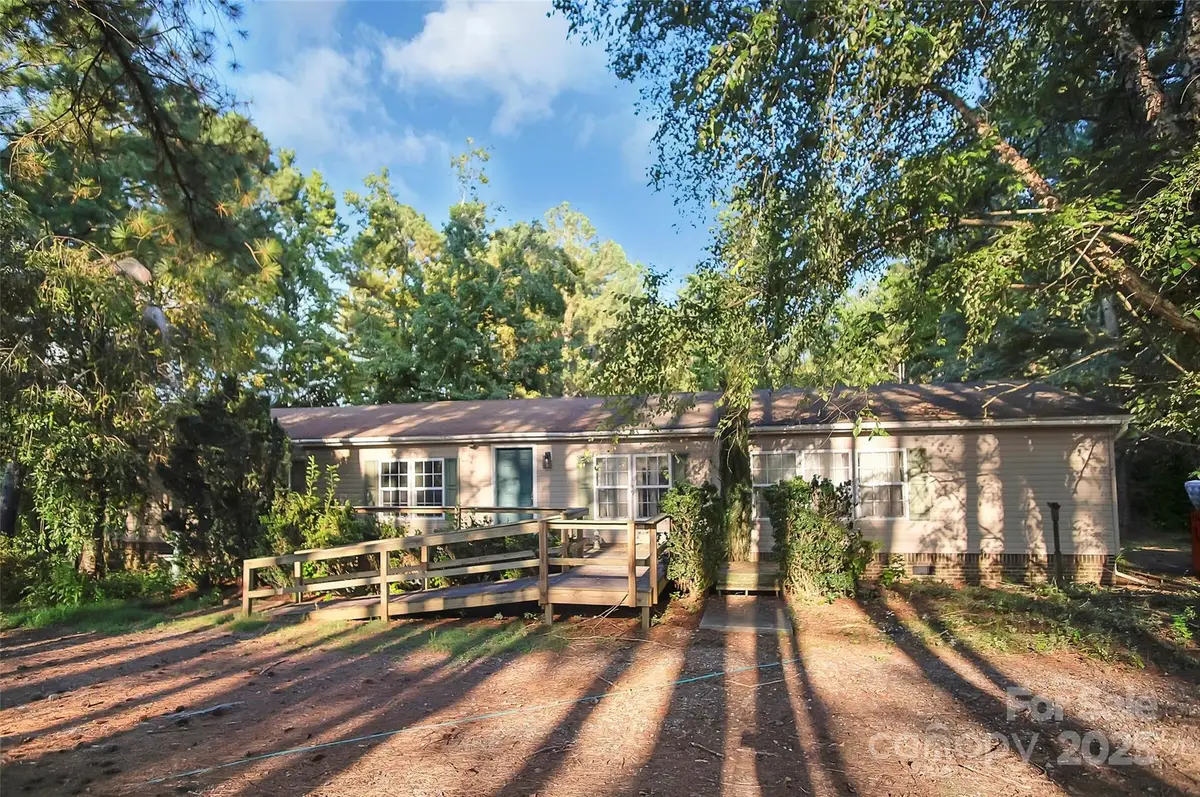 122 Cicero Lane, Lawndale, NC 28090 - Image #1