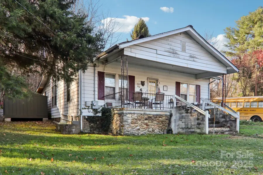 5 Ladybug Drive, Waynesville, NC 28786 - Image #2