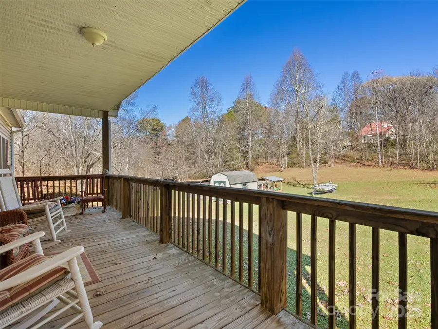 70 Pierce Elders Road, Whittier, NC 28789 - Image #3