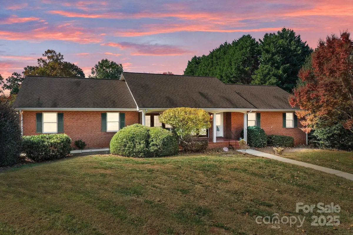 110 Ketch Court, Mooresville, NC 28117 - Image #1