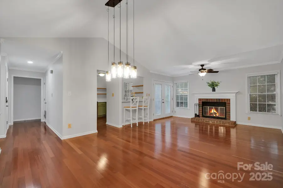 3300 Selwyn Farms Lane, Charlotte, NC 28209 - Image #2