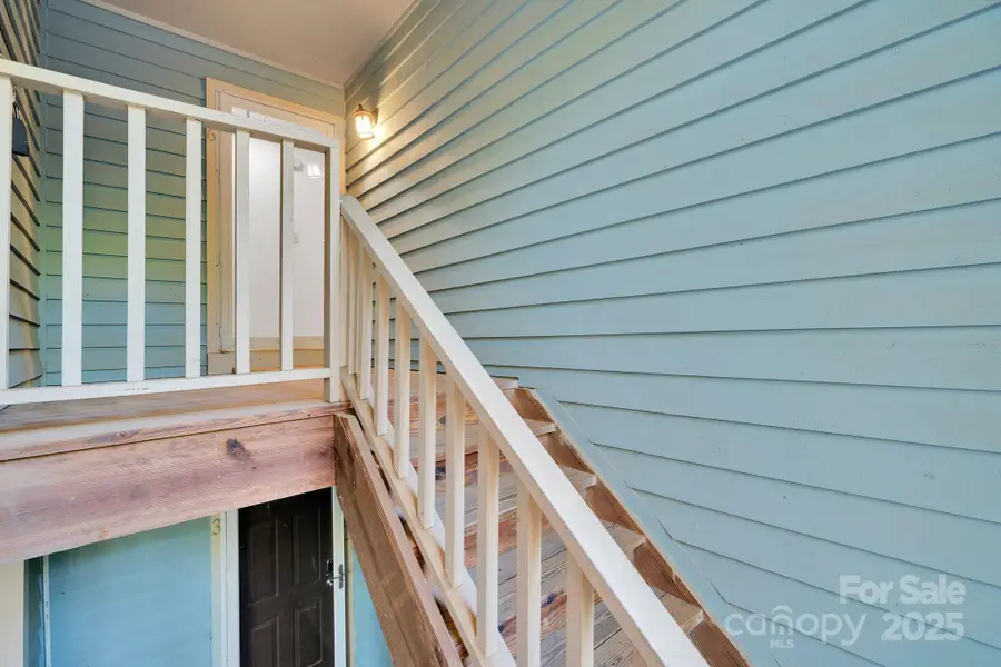 3300 Selwyn Farms Lane, Charlotte, NC 28209 - Image #3