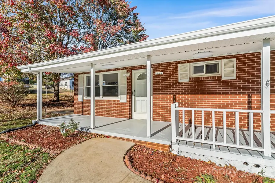 1222 Old North Road Nw, Lenoir, NC 28645 - Image #2