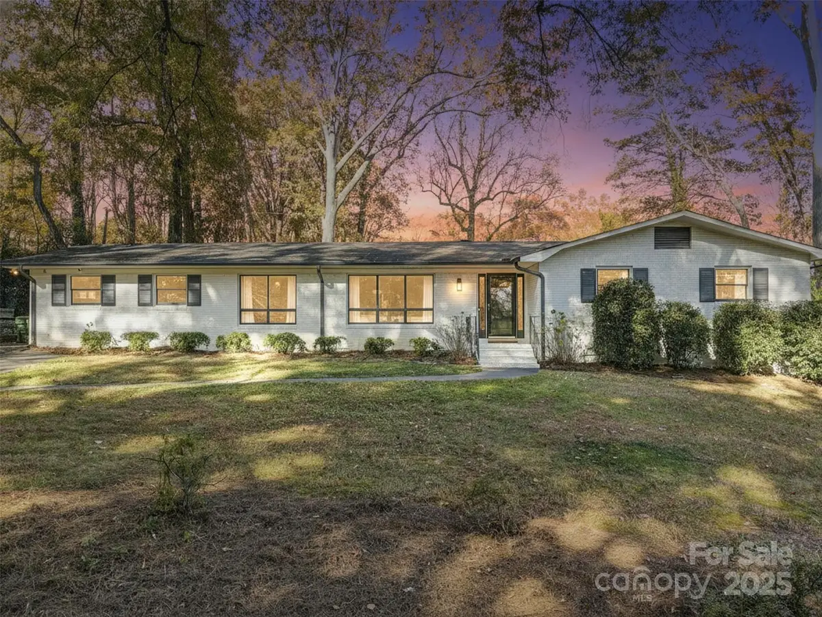 7044 Burlwood Road, Charlotte, NC 28211 - #1