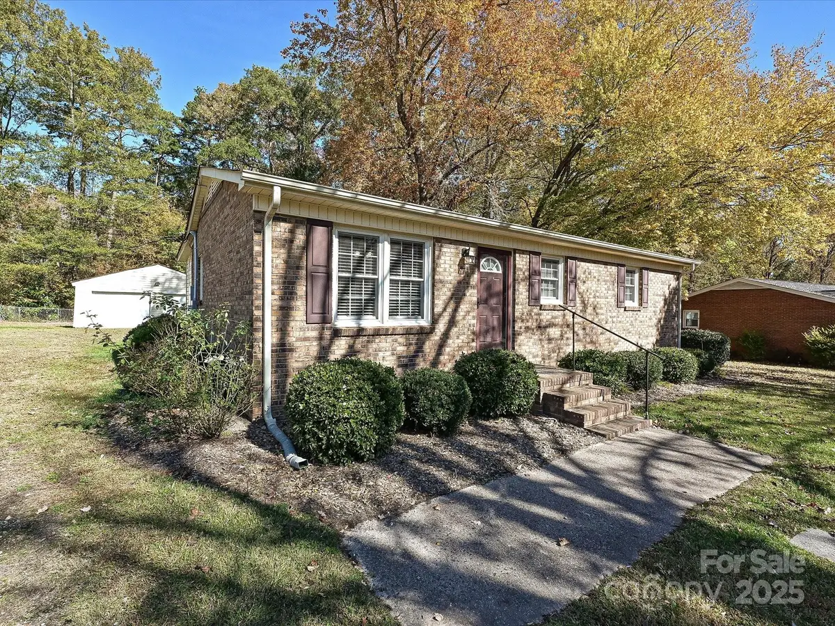 117 Sunset Lane, Bessemer City, NC 28016 - Image #1