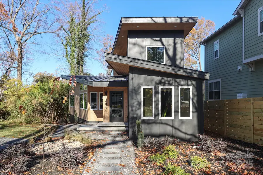 1007 Everett Place, Charlotte, NC 28205 - Image #3