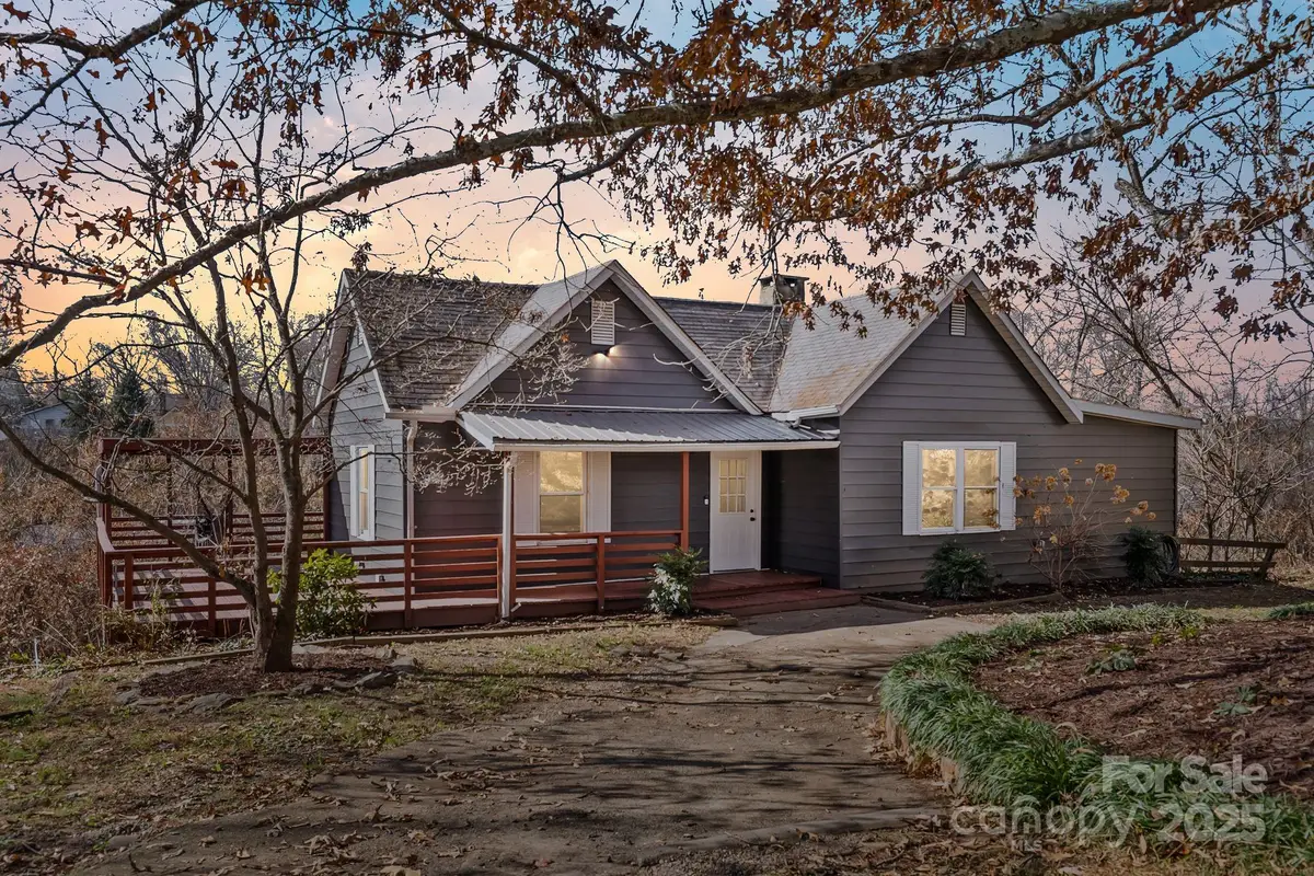 2 Worley Place, Asheville, NC 28806 - Image #1