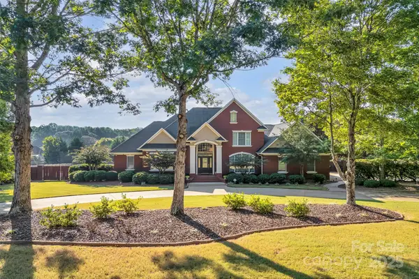 137 Clearcreek Drive, Boiling Springs, SC 29316