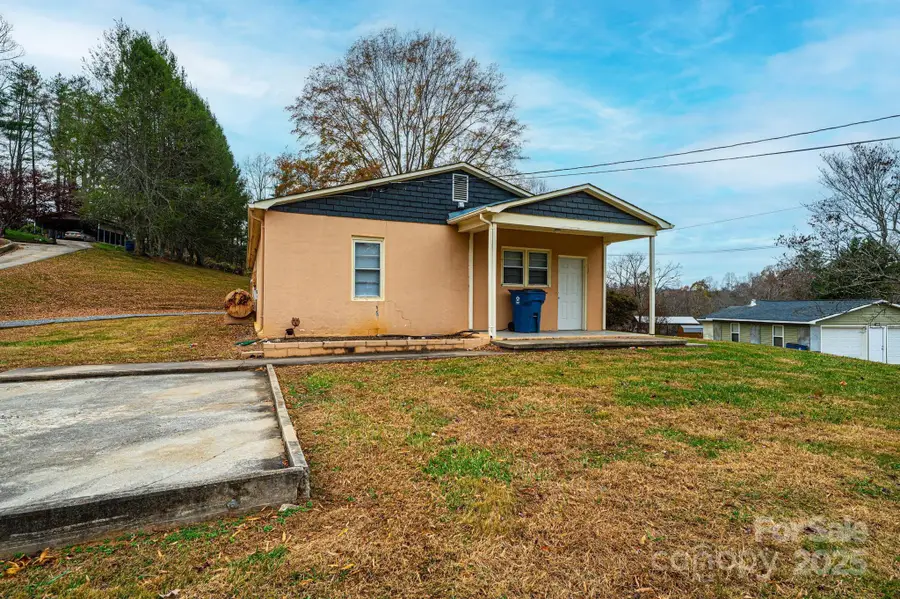 4823 Calico Road, Lenoir, NC 28645 - Image #3
