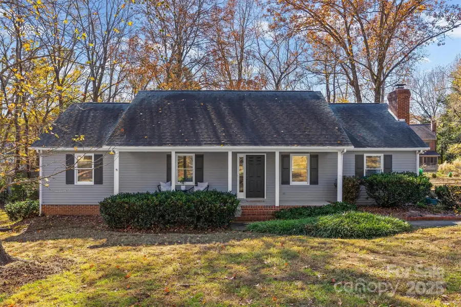 6515 Carmel Hills Drive, Charlotte, NC 28226 - Image #2