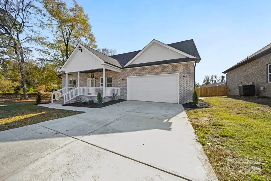 101 Wadesborough Place, Wadesboro, NC 28170 - Image #2