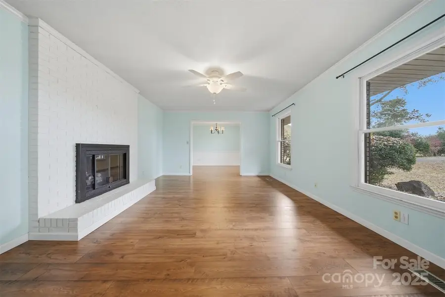 219 Settlemyre Road, Morganton, NC 28655 - Image #3