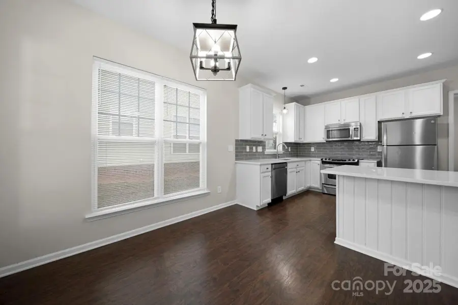 136 E Morehouse Avenue, Mooresville, NC 28117 - Image #2