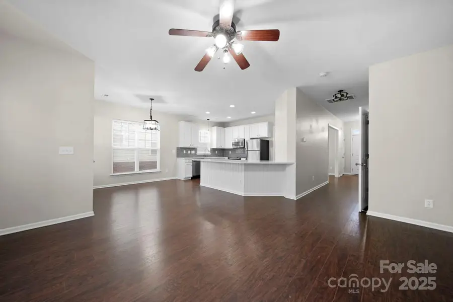 136 E Morehouse Avenue, Mooresville, NC 28117 - Image #3