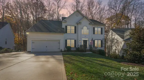 112 Sugar Thyme Lane, Mooresville, NC 28115