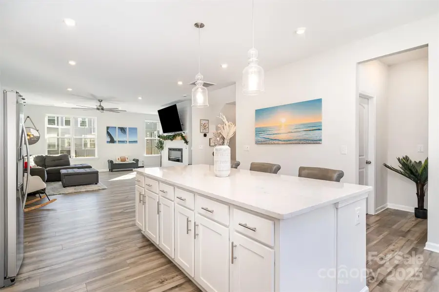 4358 Reed Creek Drive, Sherrills Ford, NC 28673 - Image #2