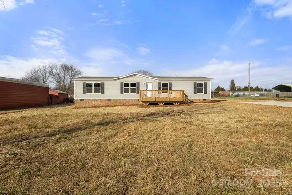 135 Rock Olive Drive, Rockwell, NC 28138