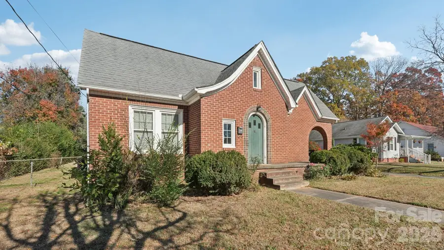 552 Hyde Park Drive Ne, Concord, NC 28025 - Image #3