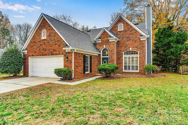 14232 Misty Brook Lane, Charlotte, NC 28273
