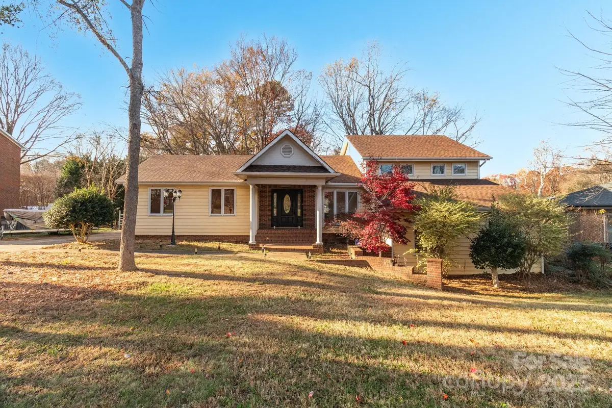 16425 Grapperhall Drive, Huntersville, NC 28078 - #1