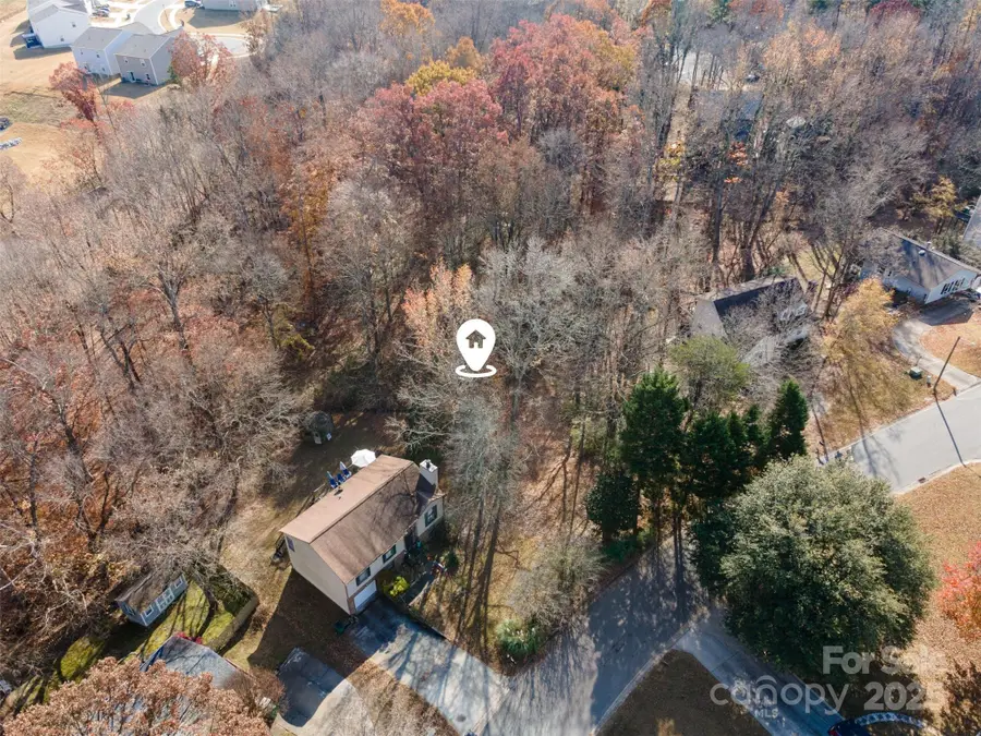 11206 Mallard Crossing Drive, Charlotte, NC 28262 - Image #2