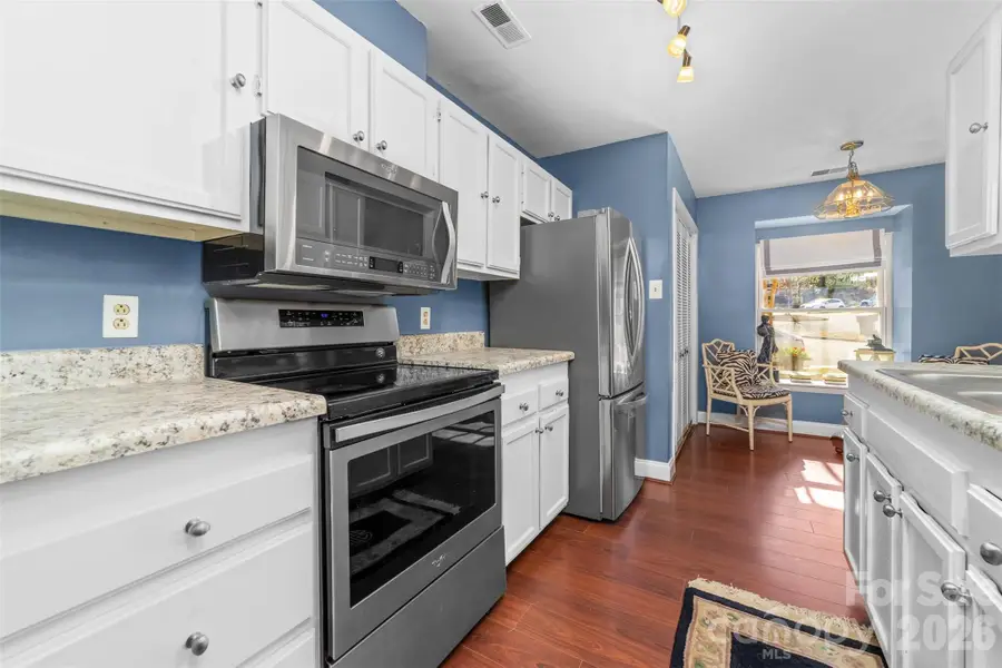 830 Sardis Cove Drive, Charlotte, NC 28270 - Image #2