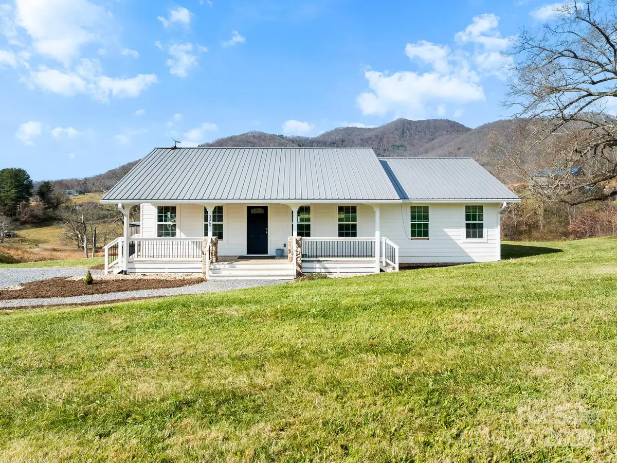 3367 Thickety Road, Clyde, NC 28721 - Image #1