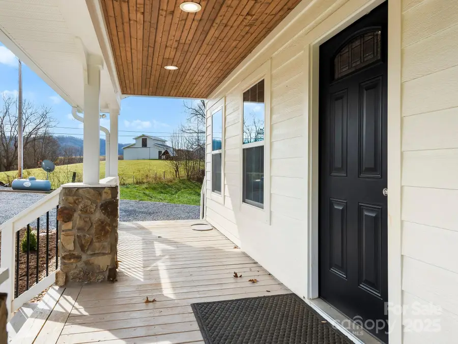 3367 Thickety Road, Clyde, NC 28721 - Image #3