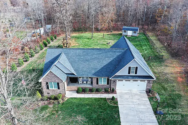 2124 Layton Lane, Newton, NC 28658