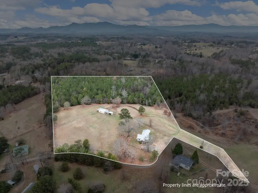 139 Clarkson Lane, Tryon, NC 28782 - Image #2