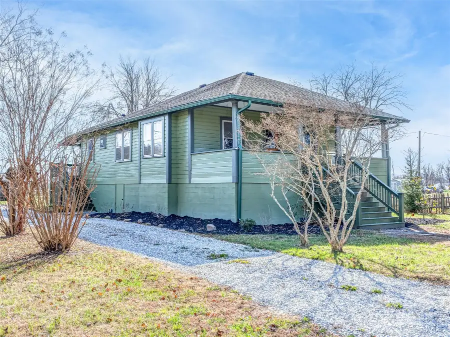 12 Sals Lane, Brevard, NC 28712 - Image #2